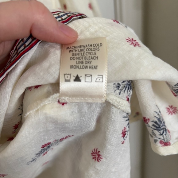 Max Studio Floral Cream Tie-Front Blouse Size Large - Picture 8 of 8